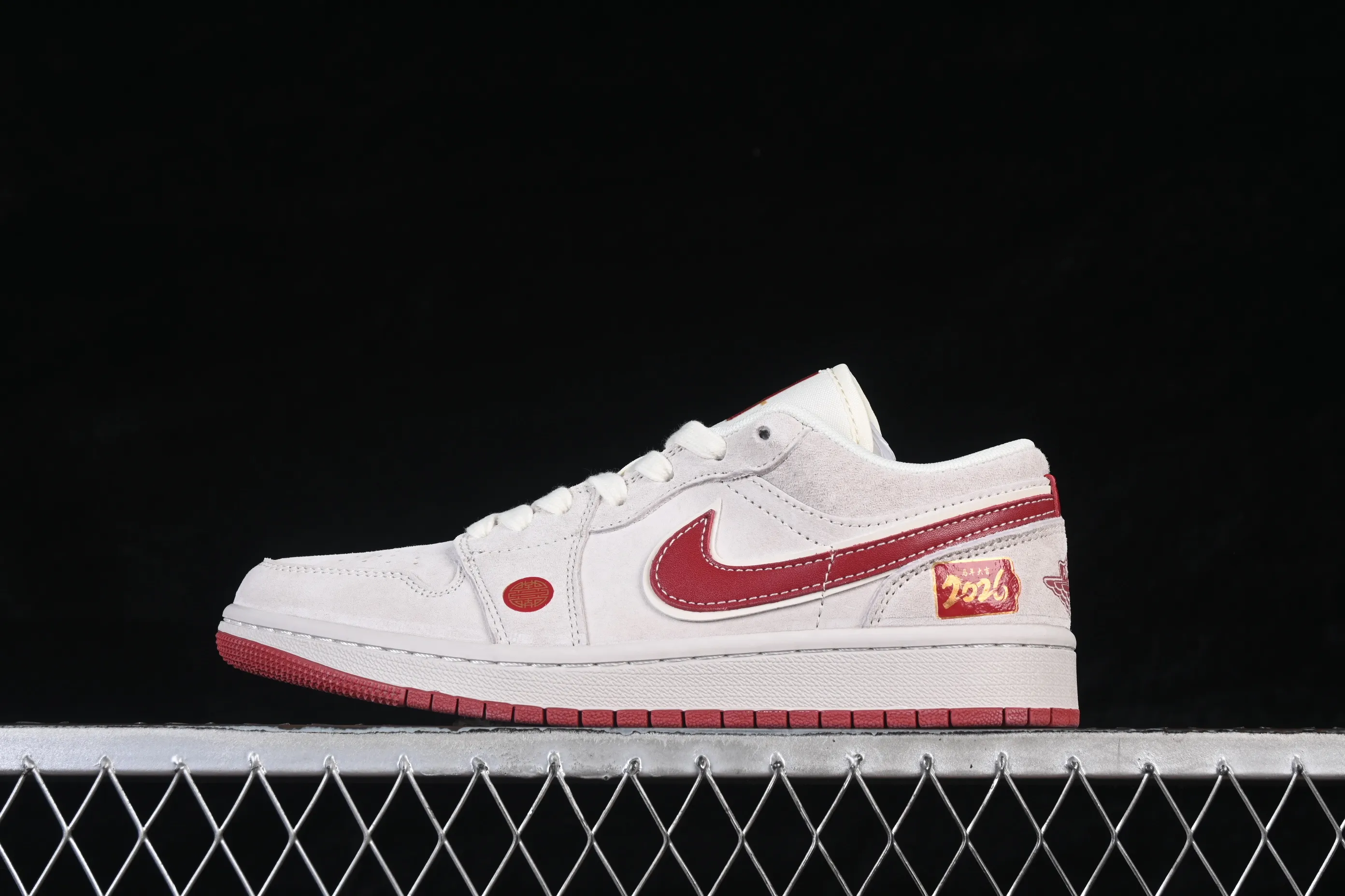 All categories Air Jordan Jordan series basketball shoes Air Jordan 1 Low High-end customized low-top sneakers Air Jordan 1 Low AJ1 Joe 1 Year of the Horse limited edition Immediate success High-end customized low-top retro basketball shoes SM6668-513
